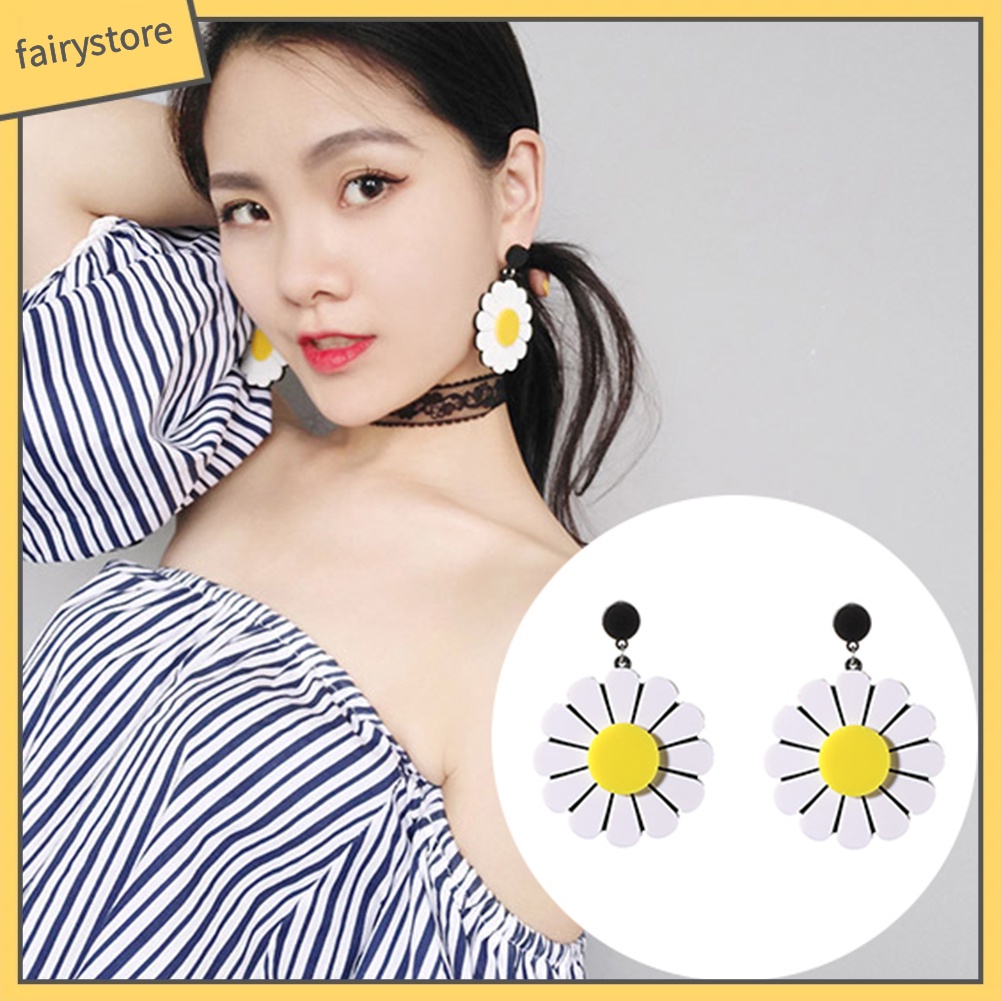 Đôi bông tai hoa cúc lớn thời trang nữ dễ thương