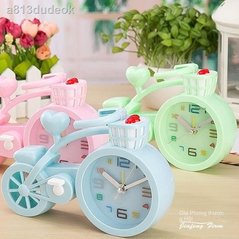 Đồng hồ báo thức học sinh dễ thương cậu bé cô gái hoạt hình cạnh giường nhạc chuông lớn sáng tạo lười biến