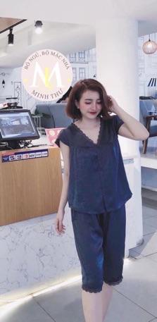Bộ lụa viền ren mặc nhà