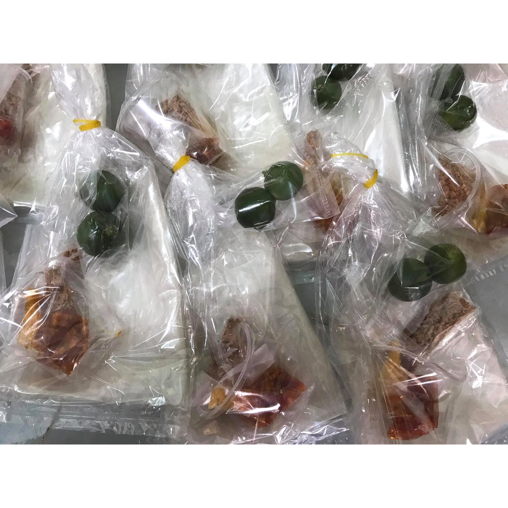 Bánh tráng muối ớt tắc siêu cay