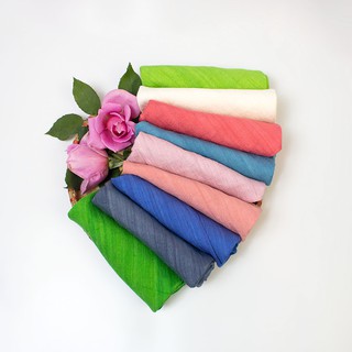 Khăn tay tơ tằm trơn kích thước 35x35 cm