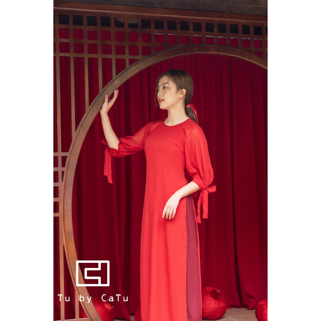 TUBYCATU | Áo dài đỏ tay phồng cột nơ (không kèm quần)