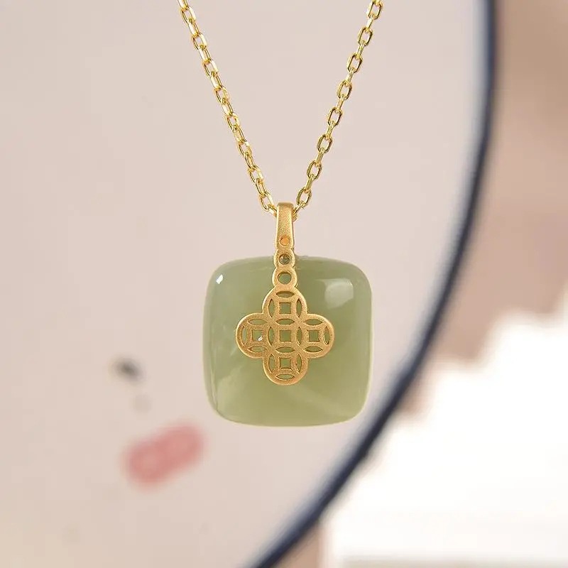 Vòng cổ hợp kim đính đá hình vuông xinh xắn