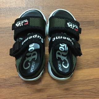 Sandal Fila bé trai