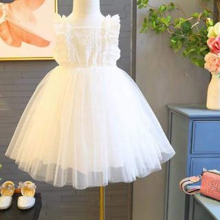 Váy trắng thô cho bé gái
