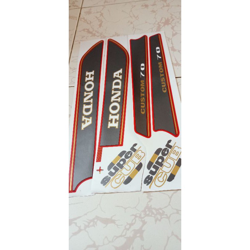 Bộ tem Custom 70 màu đỏ
