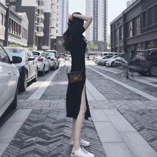 Hàng sẵn Đầm nữ maxi xẻ tà