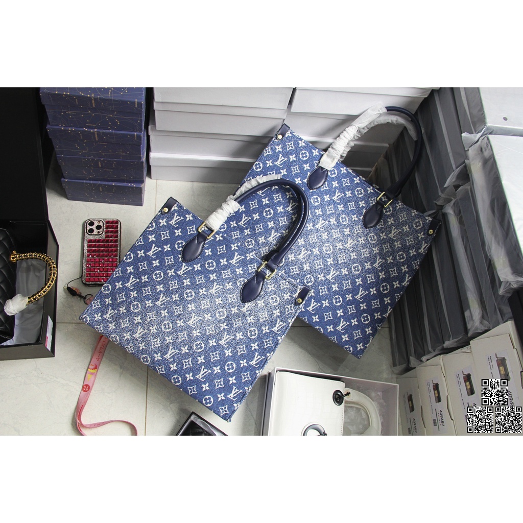 Túi Tote Book Denim Lvi Xanh Công Sở Dáng 2022 Size 36 Hàng Sẵn Hình Thật Shop Chụp