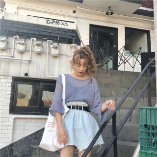 A-032: áo len móc tay loe điệu đà