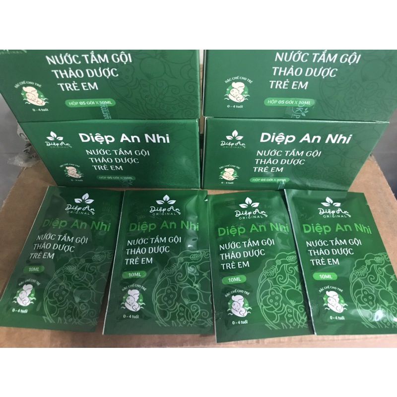 Diệp An Nhi Nước tắm gội thảo dược trẻ em hộp 5 gói x 10 ml