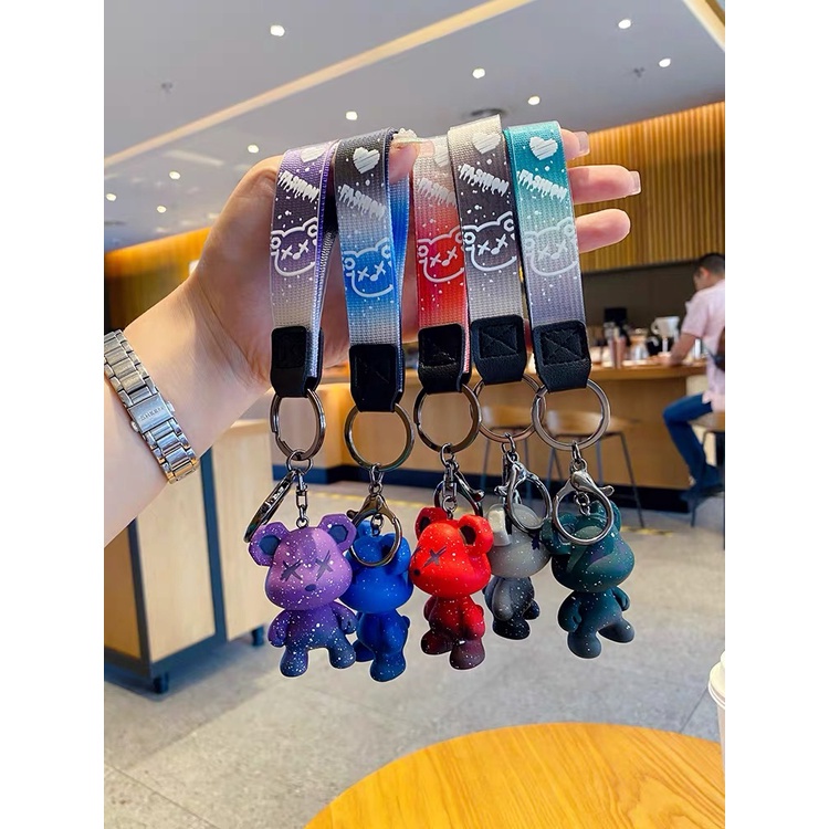 Móc khóa Mickey x Kaws cute dùng móc cặp, balo, túi xách chất liệu PVC nhiều màu sắc - Ráp