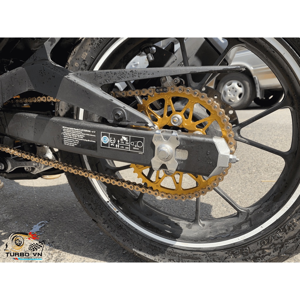 Nhông Sên Dĩa MREV cho xe Honda CB150R Neo 2018