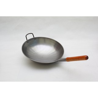 Chảo thép có tay cầm