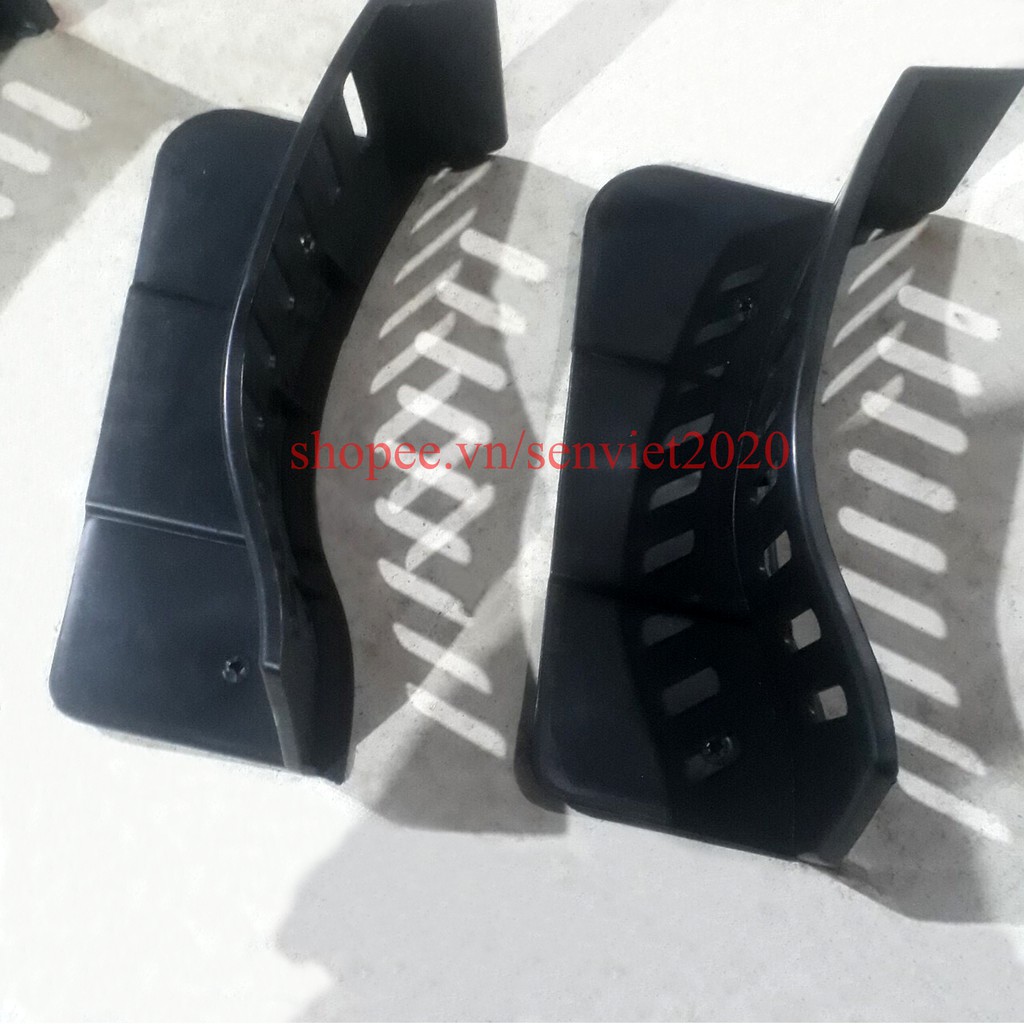 Ốp Trang Trí Sau Cản Trước Howo 336 371