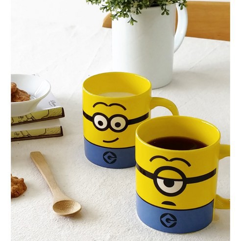 Bộ 2 Ly Uống Nước Hình Minion Bằng Sứ