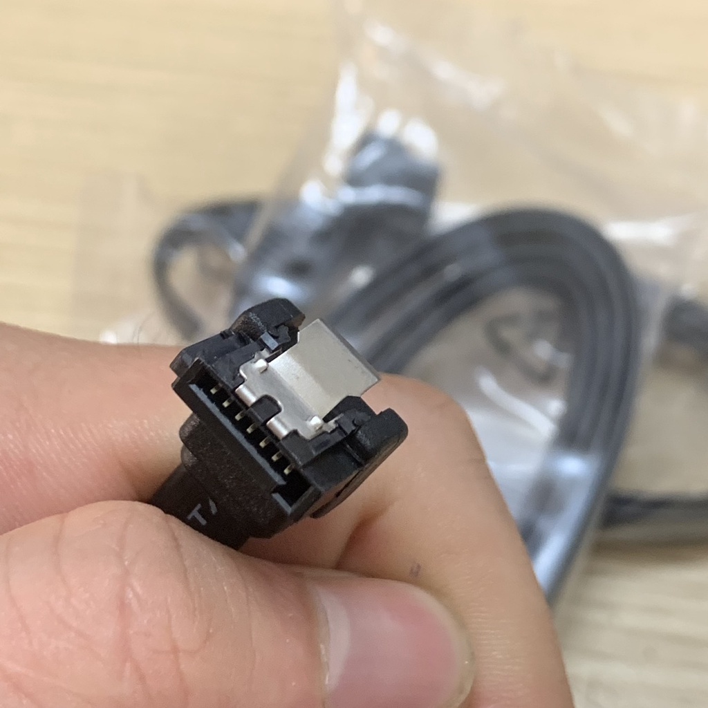 Dây cáp sata 3 2.5 inch bóc máy dùng kết nối ổ cứng máy tính bàn