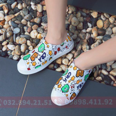 giày native cho béFREESHIPgiày native cho bé các chú gấu ngộ nghĩnh NAITVE123  tặng thêm 2 sticker