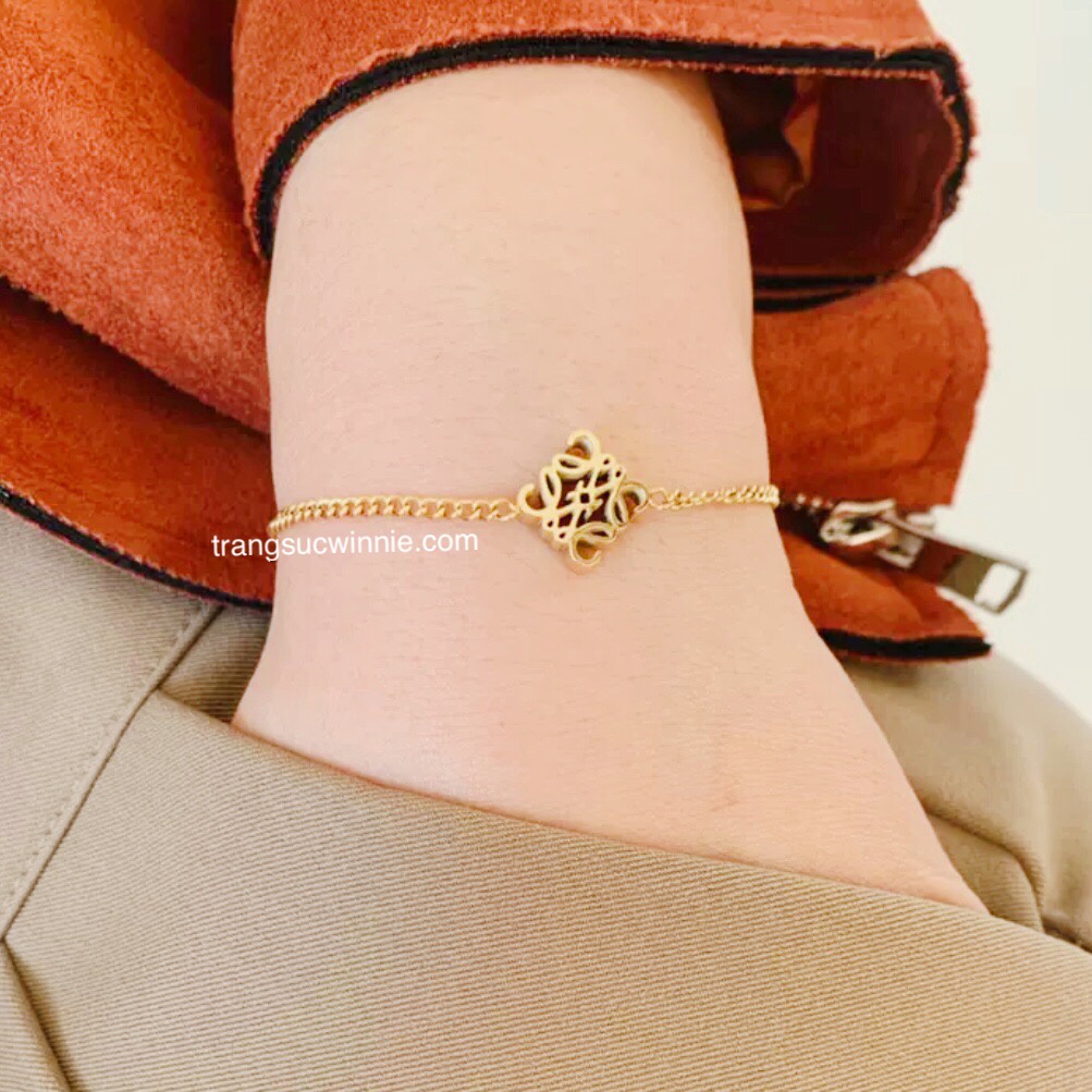 Lắc tay nữ titan Hoa mỹ