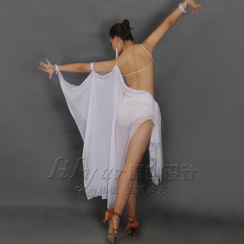 Bộ đồ thi đấu váy khiêu vũ Latin mới, một mảnh ren trắng tông màu da bộ đồ, trang phục biểu diễn thanh lịch đặt làm riên
