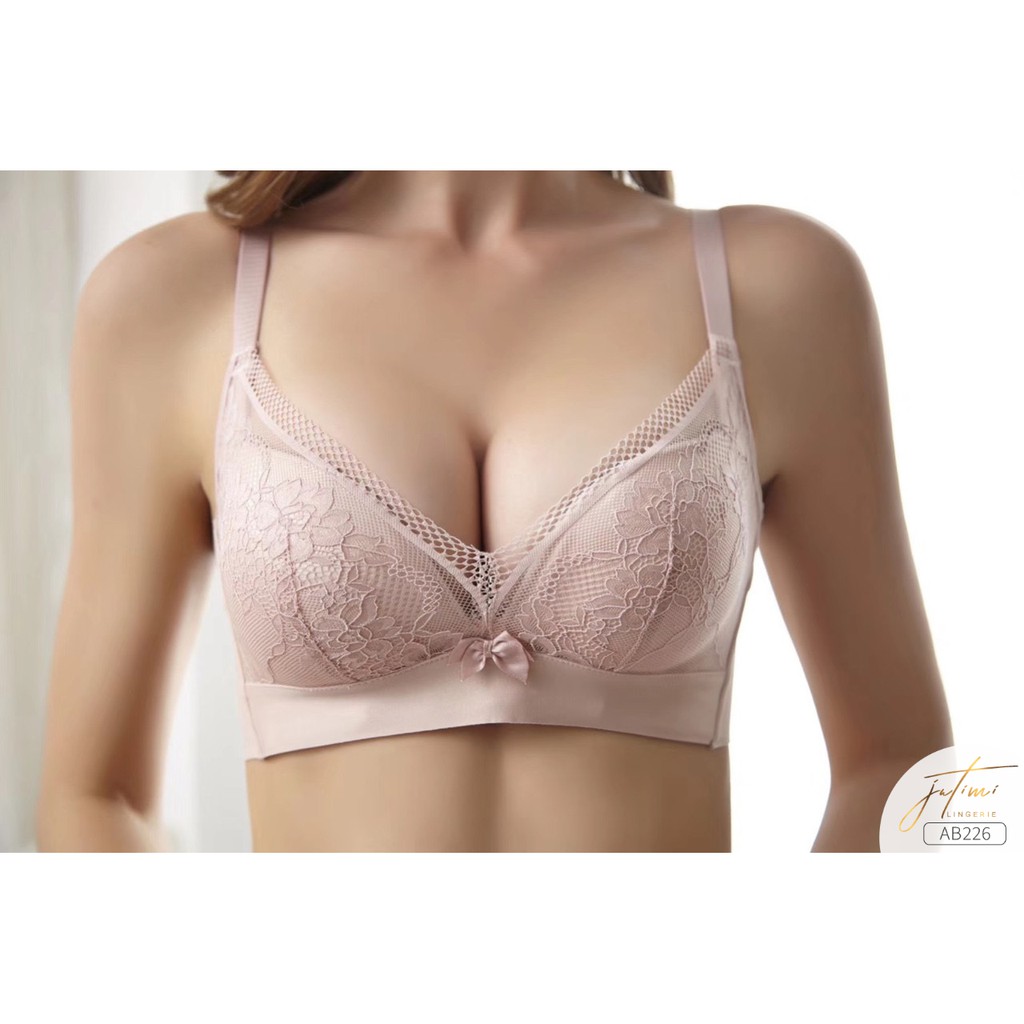 Áo ngực Just Bra mút dày không gọng, họa tiết ren thanh lịch AB226 | BigBuy360 - bigbuy360.vn