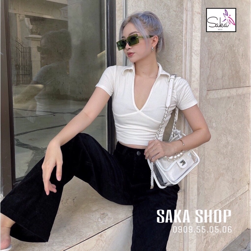 Áo croptop nữ cổ sơ mi xẻ ngực màu da trắng đen