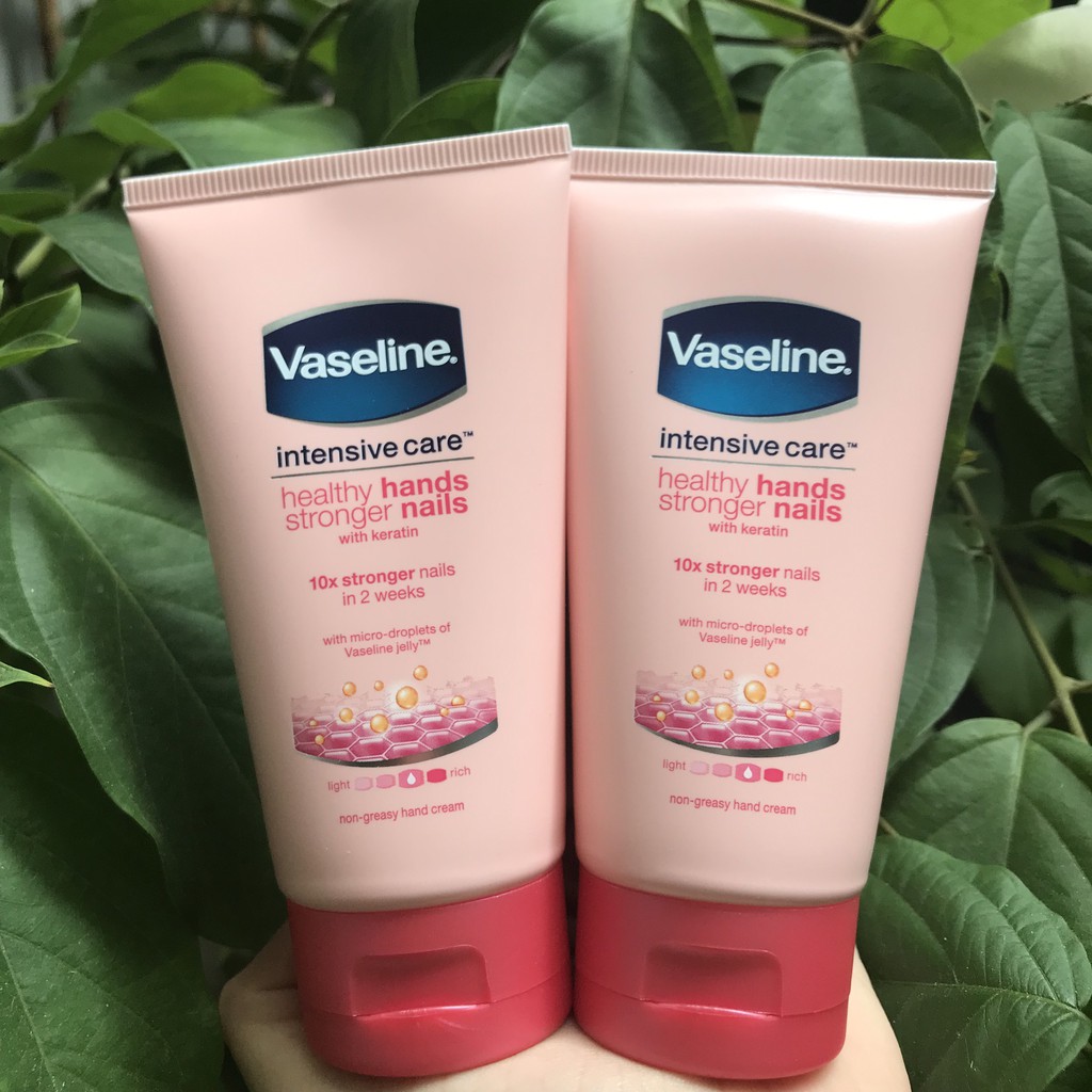 KEM DƯỠNG TAY VÀ MÓNG VASELINE INTENSIVE CARE HAND AND NAILS ( HÀNG ANH ) TTS22