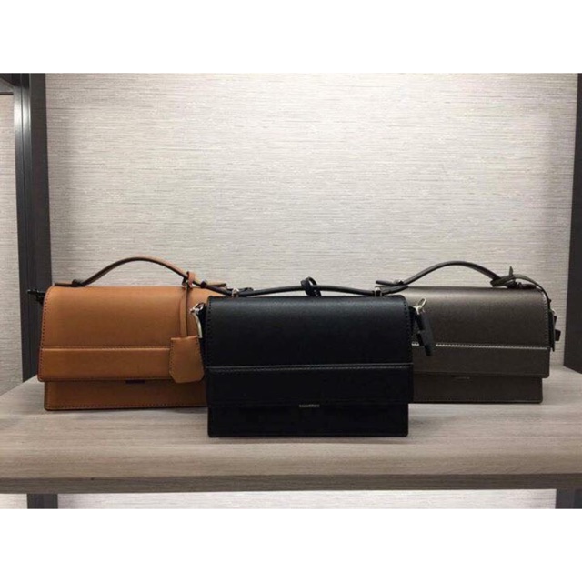 Túi charles & keith