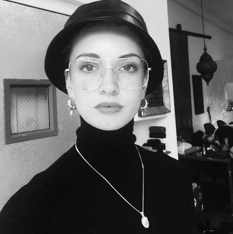 Kính mát gọng vuông kim loại bảo vệ chống tia cực tím cho nữ