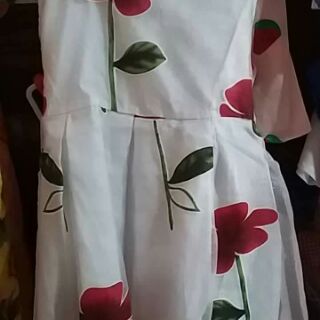 Váy công chúa hiệu kata