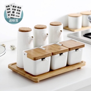 Set đựng gia vị nước mắm dầu ăn phòng bếp chất liệu sứ trắng nắp và đế gỗ