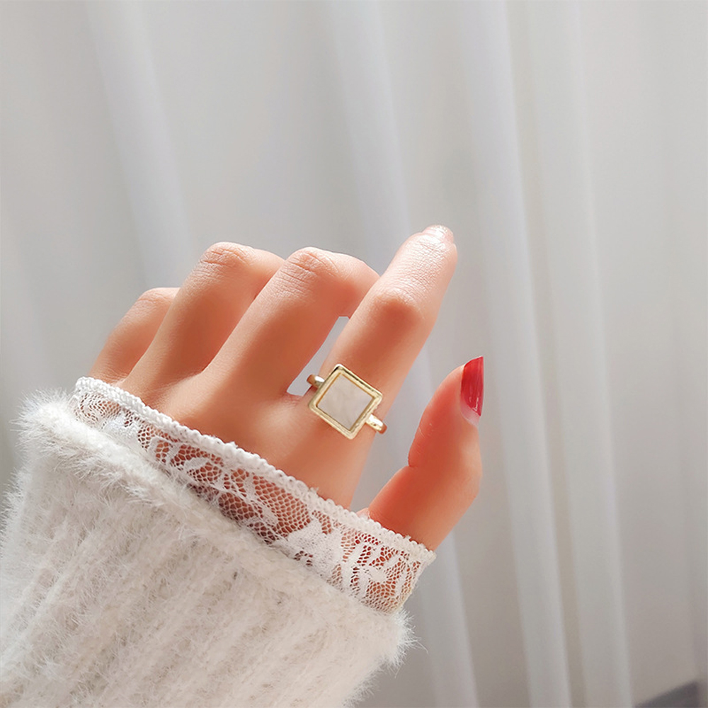 Nhẫn Đeo Tay Kim Loại Đính Ngọc Trai Xinh Xắn Cho Nữ