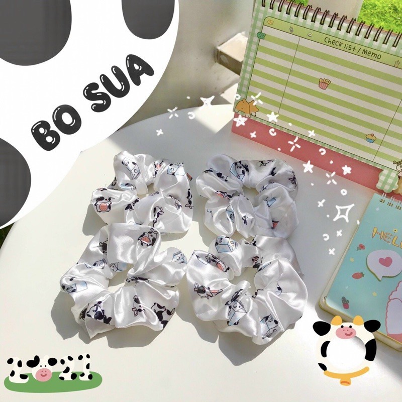 Scrunchies bò sữa, dây buộc tóc vải bò sữa, đồ cột tóc vải.