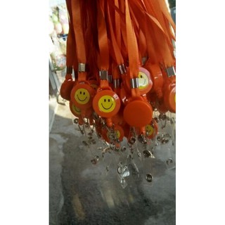 Dây đeo thẻ hình  mặt cười. .