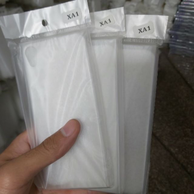 Combo 3 chiếc ốp sony XA1 silicon trong suốt (loại A)