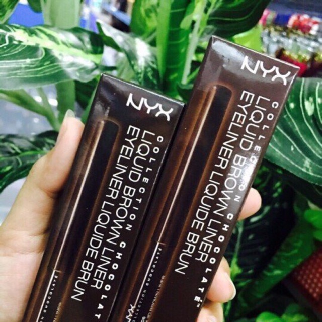 Kẻ Mắt Nứơc NYx 