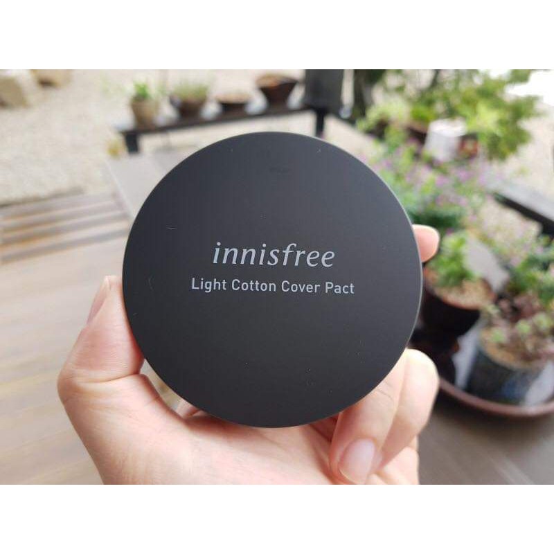 Phấn Phủ Dạng Nén Kiềm Dầu-Che Phủ Tốt Innisfree Light Cotton Cover Pact SPF30/PA+++