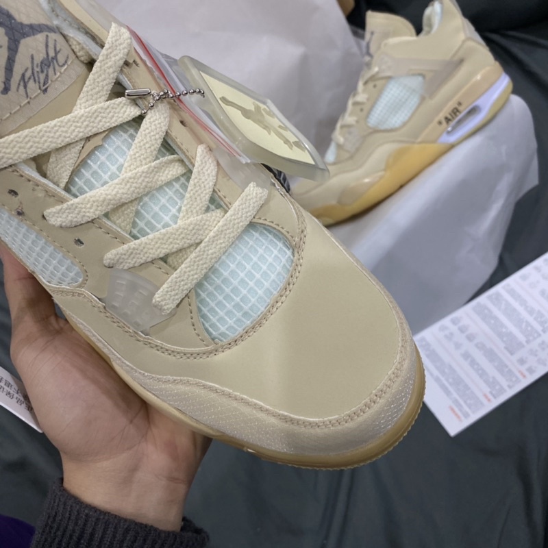 GIẦY JD4 OFF WHITE KEM VÀNG SC [ FREESHIP + BOX ]