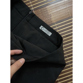 chân váy cchat size M-lót là quần