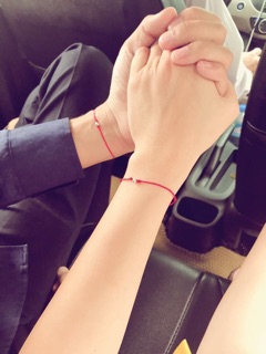 Vòng tay chỉ đỏ Bình an - May Mắn