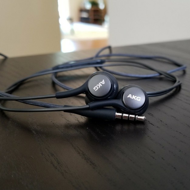 Tai Nghe androi jack 3.5 mm AKG Type C và chui tròn 3.5mm dành cho dòng điện thoại android LỖI 1 ĐỔI 1