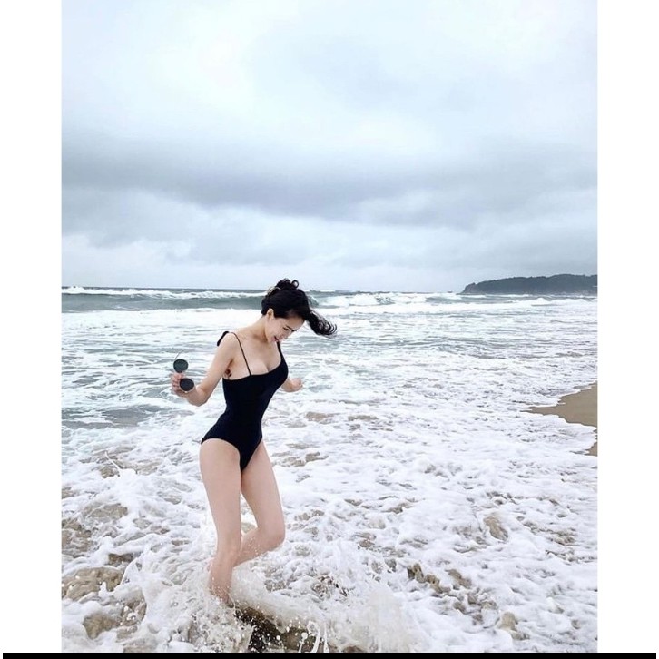 [HÌNH THẬT + CÓ SẴN] Đồ bơi bikini liền 1 mảnh bodysuit lệch vai siêu cá tính màu đen VATIXA BKN28