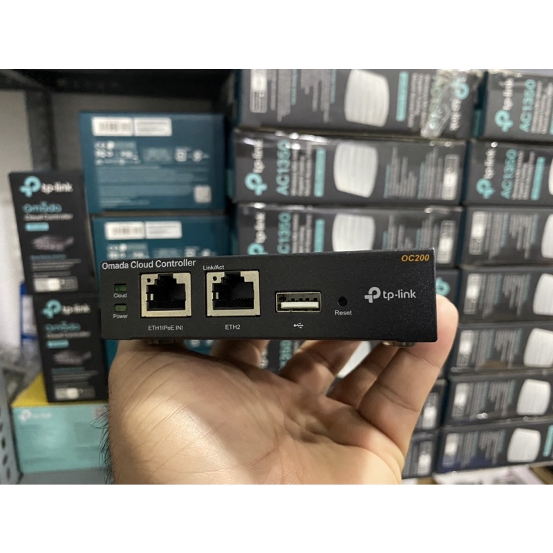 Bộ quản lí tập trung cloud OC200 hiệu Tplink
