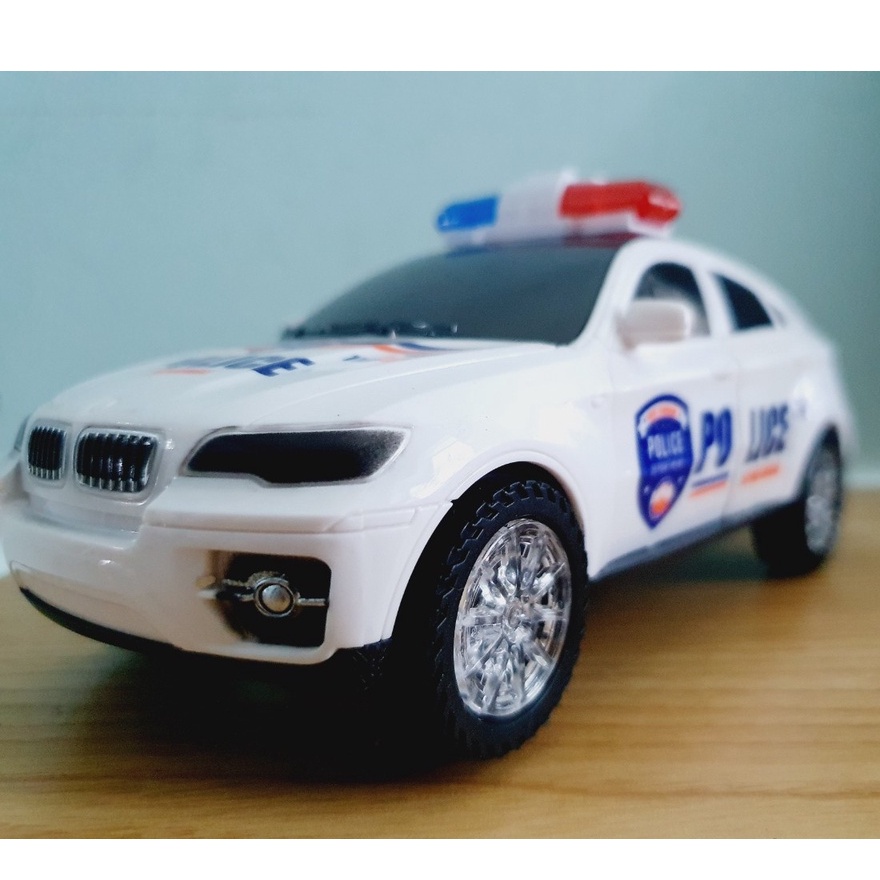 Ô tô cảnh sát trẻ em bánh xoay tự động tránh vật cản , Ô tô mô hình giá rẻ, Đồ chơi cho bé
