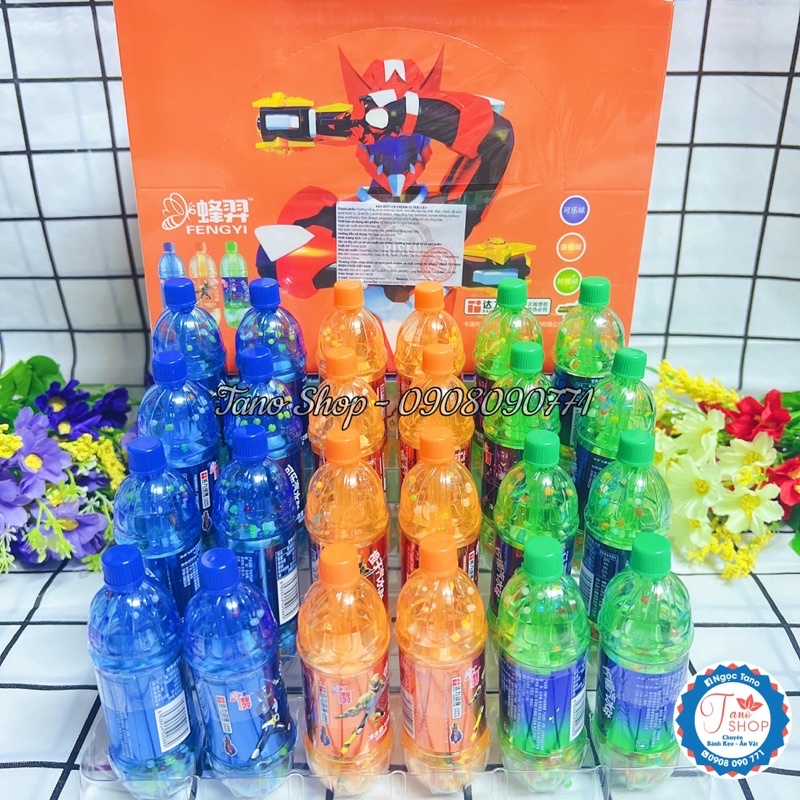 Một cây kẹo mút hình chai nước FengYi - Hongkong
