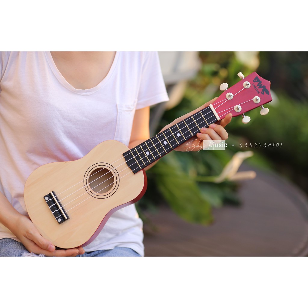 [HÀNG LOẠI 1] Đàn Ukulele Soprano 21inch BWS Màu Full Gỗ 100% Cho Người Mới Tập (Tặng full 6 món phụ kiện)