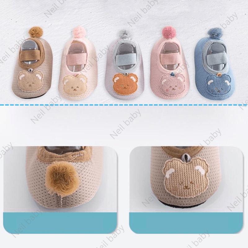 Giày Lưới Rỗng Thoáng Khí Đế Thấp Chống Trượt Nhẹ Thoải Mái Có Dây Đeo Hình Gấu Cho Trẻ Sơ Sinh