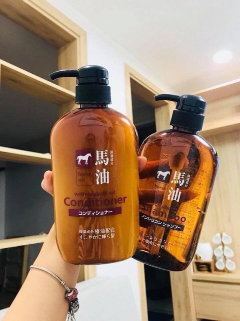 Chai lẻ Dầu Gội hoặc dầu xả mỡ ngựa Nhật 600ml