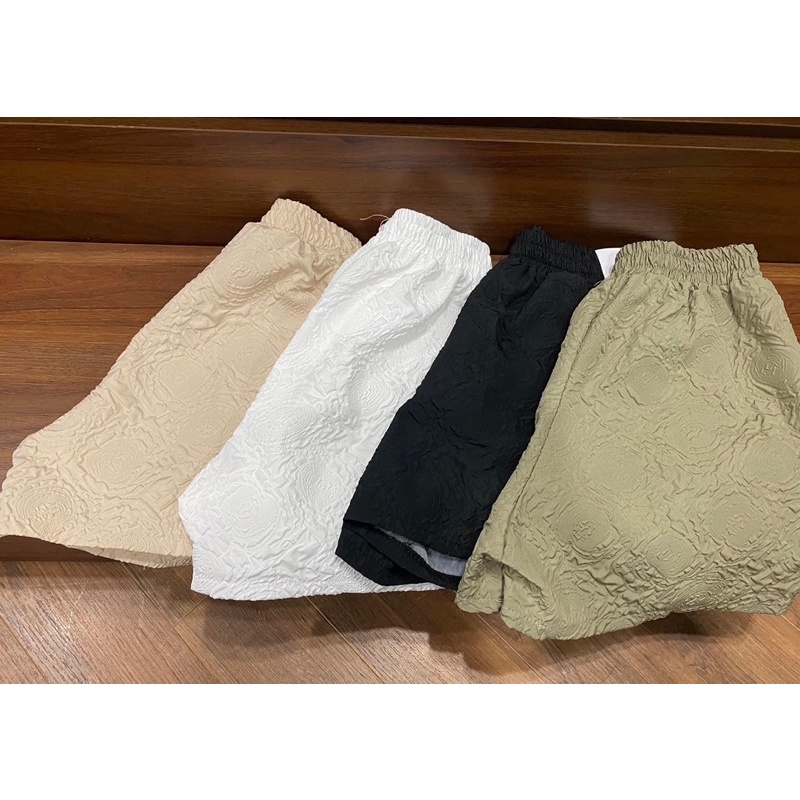 Quần short xốp in hoa nổi hàng đẹp xinh xắn có 4 màu
