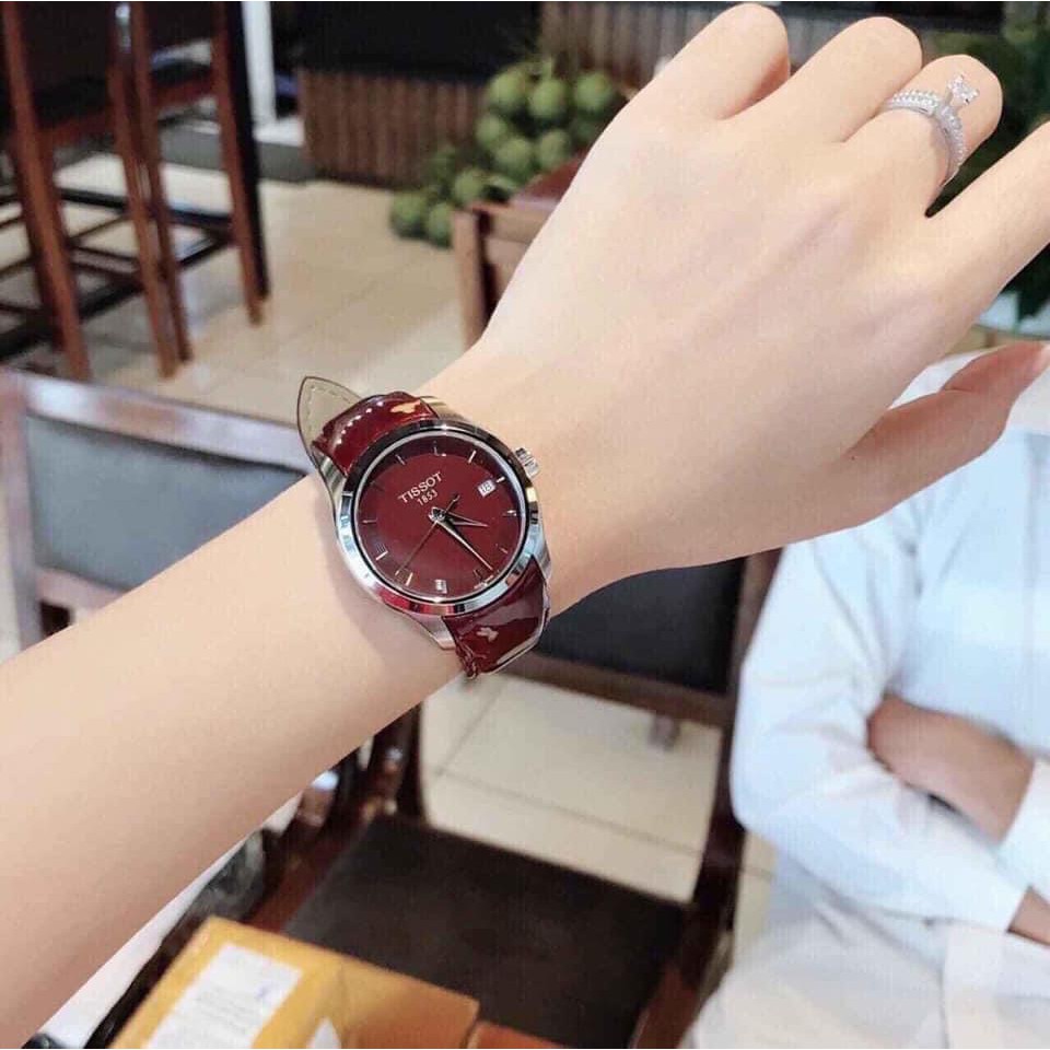 Đồng hồ  nữ đỏ mận khóa thông minh mặt tròn dây da- Bảo hành 12 tháng -Tặng kèm pin | BigBuy360 - bigbuy360.vn