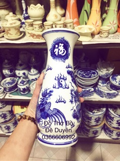 Lọ hoa men trắng
